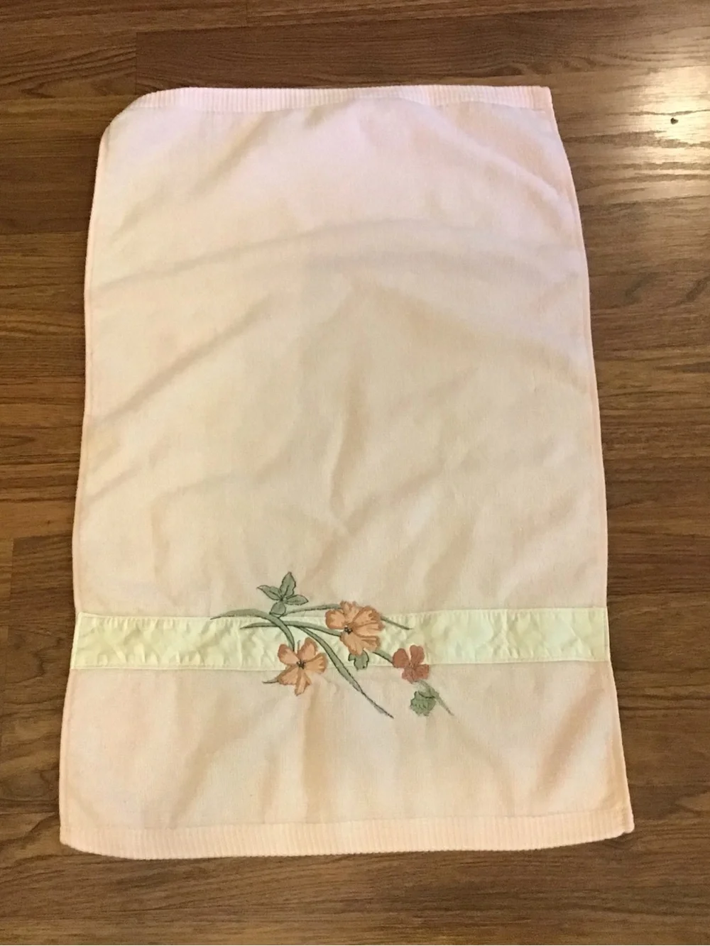 Vintage Saturday Night LTD satin and floral embroidered trim hand towel